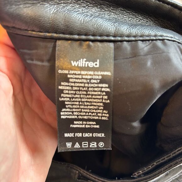 Wilfred Aritzia High Rise Black Faux Leather Straight Leg pants Size 14 - Picture 4 of 5